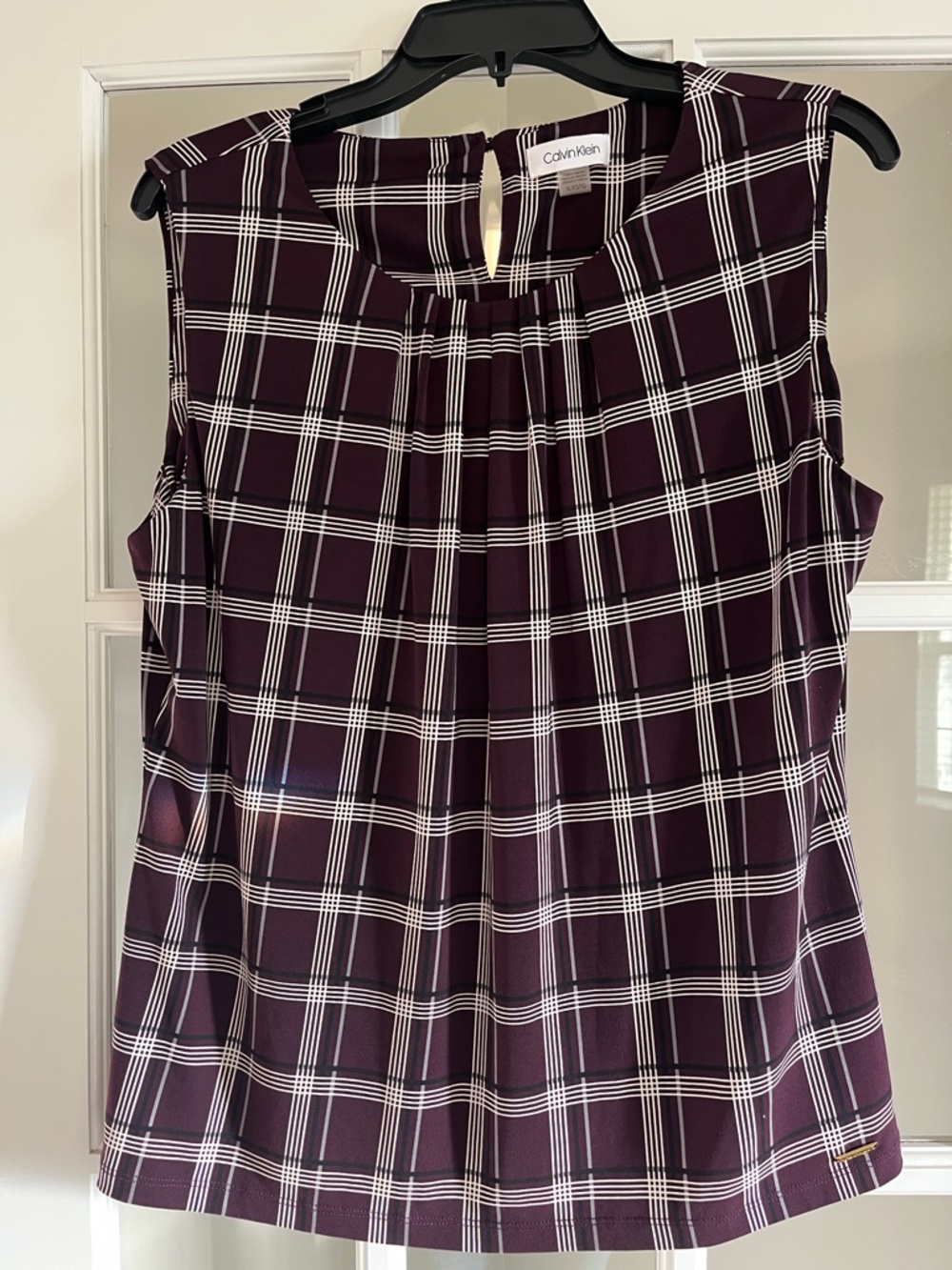 Calvin Klein Plaid Sleeveless Shell Top - Plum & White